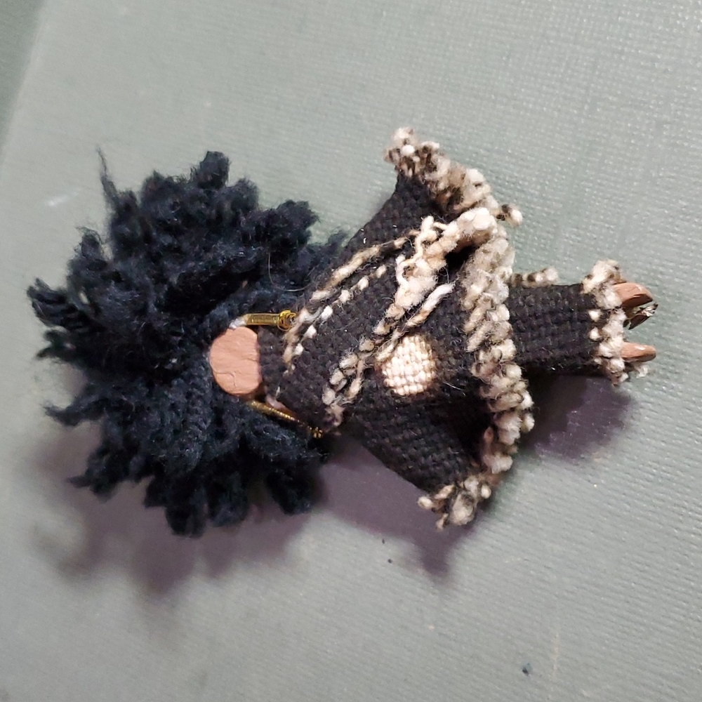 African worry doll pin